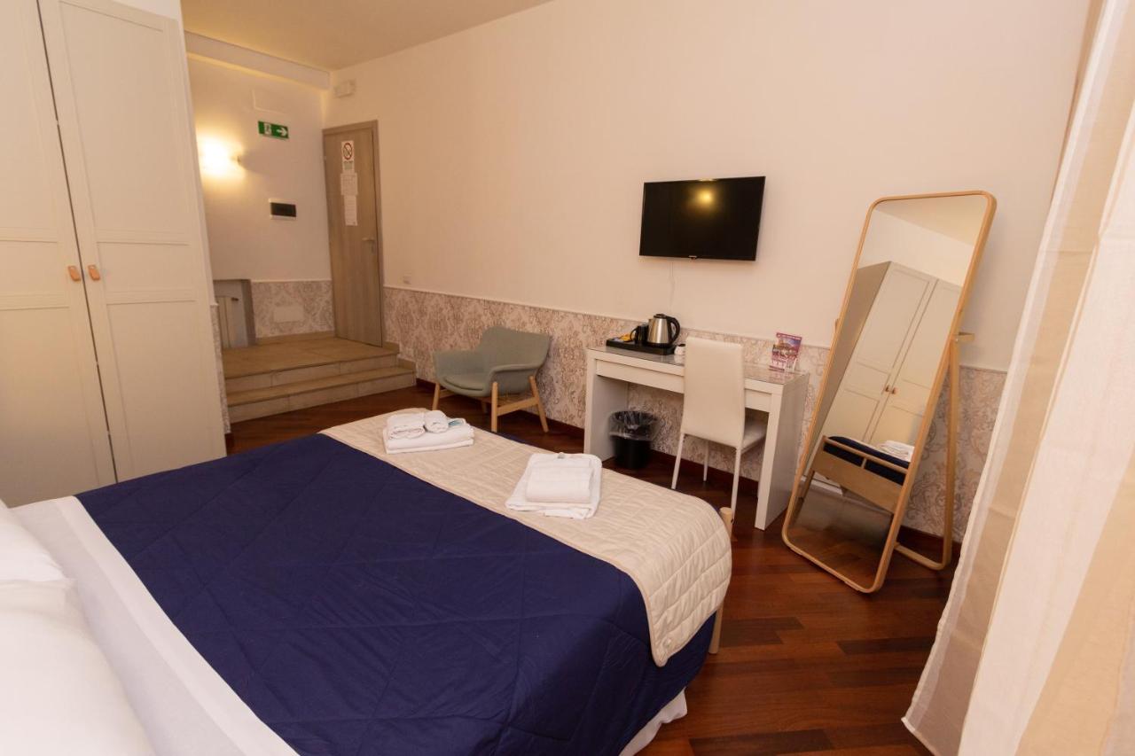 Aurelio Deluxe Rooms 로마 외부 사진